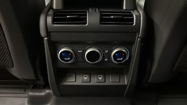 Thumbnail: 2024 Land Rover Defender - 29
