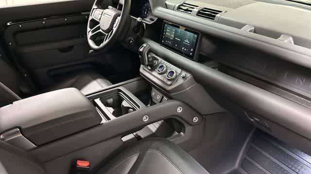 Thumbnail: 2024 Land Rover Defender - 12