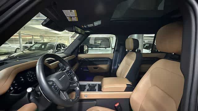 Thumbnail: 2025 Land Rover Defender - 11