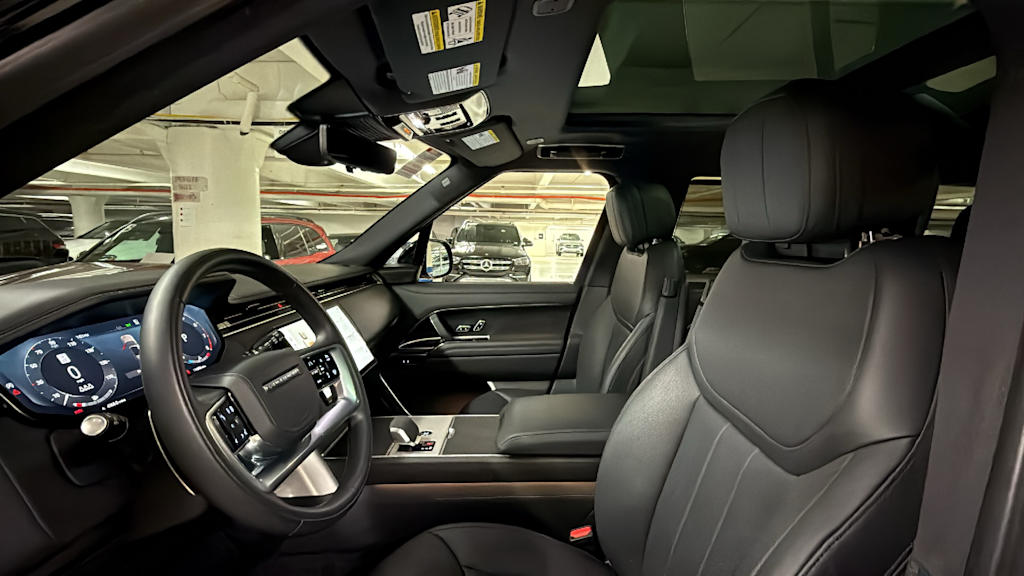 Thumbnail: 2025 Land Rover Range Rover - 9