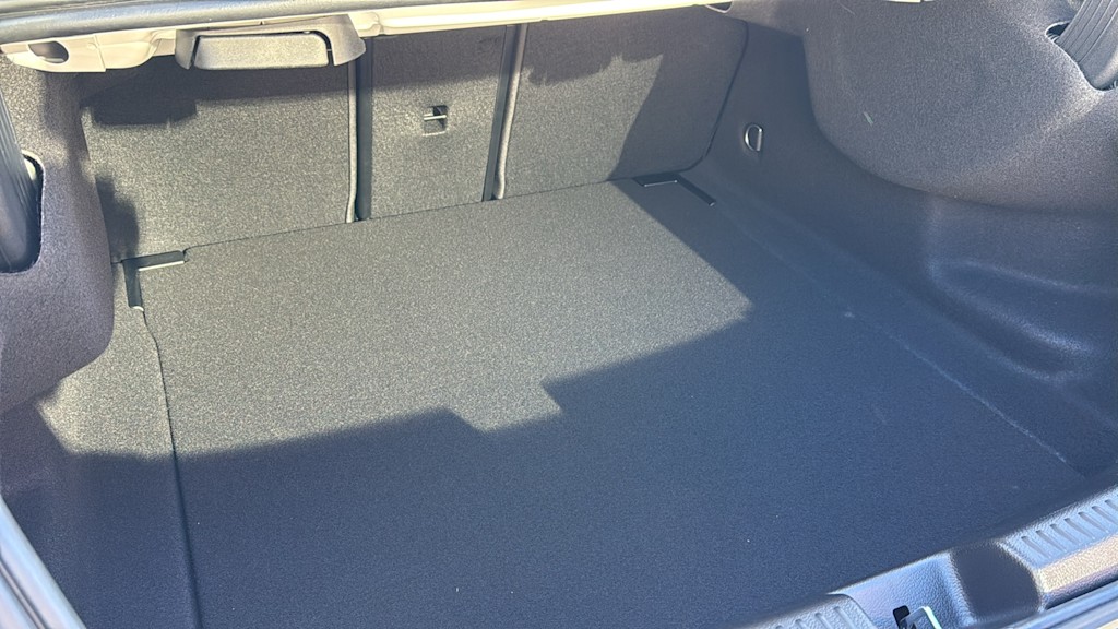 Thumbnail: 2026 Mercedes-Benz CLA - 32