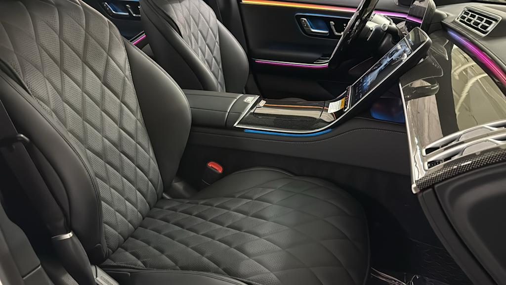 Thumbnail: 2025 Mercedes-Benz S-Class - 36