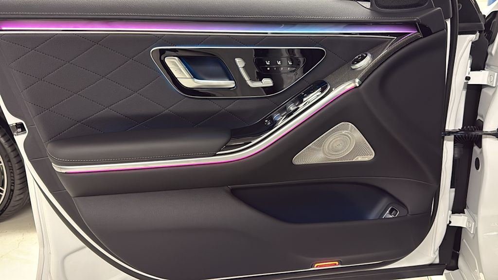 Thumbnail: 2025 Mercedes-Benz S-Class - 23