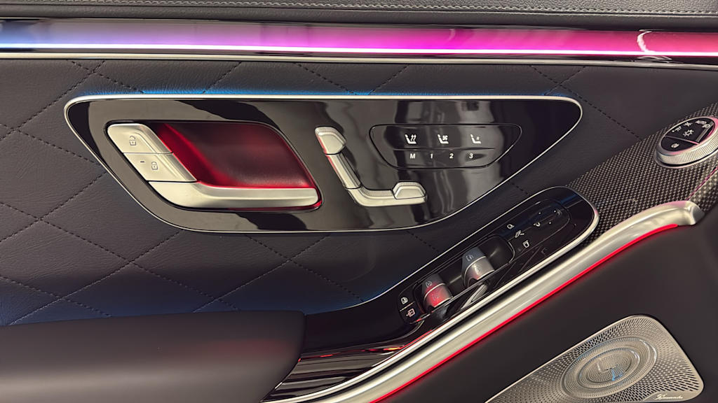 Thumbnail: 2025 Mercedes-Benz S-Class - 25