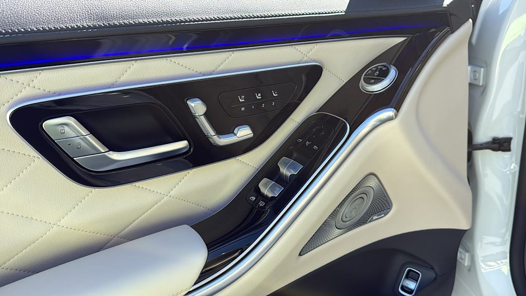 Thumbnail: 2026 Mercedes-Benz S-Class - 26