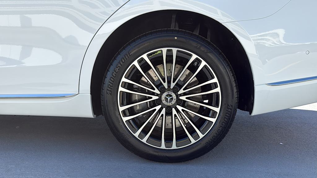 Thumbnail: 2026 Mercedes-Benz S-Class - 8