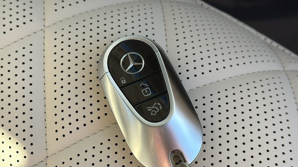 Thumbnail: 2026 Mercedes-Benz S-Class - 20