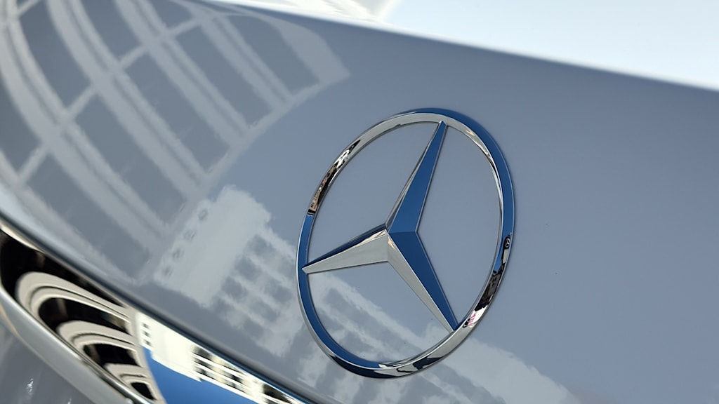 Thumbnail: 2026 Mercedes-Benz S-Class - 7