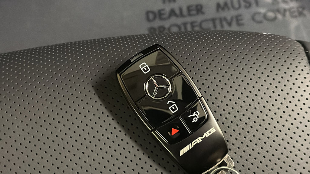 Thumbnail: 2026 Mercedes-Benz AMG GT - 18