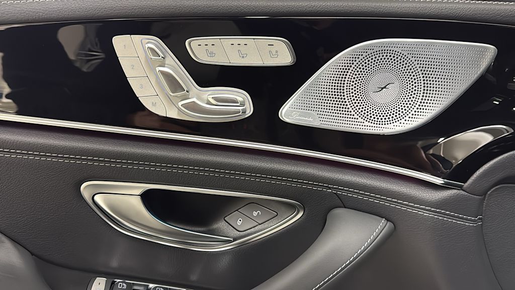Thumbnail: 2026 Mercedes-Benz AMG GT - 26