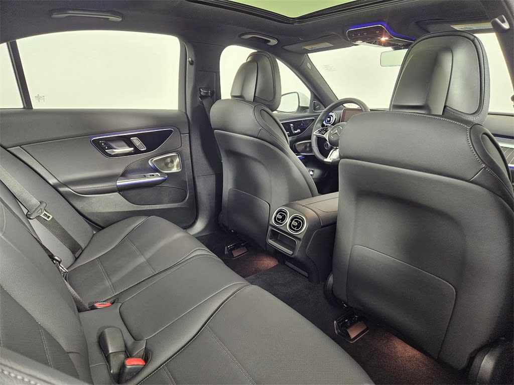 Thumbnail: 2025 Mercedes-Benz C-Class - 13