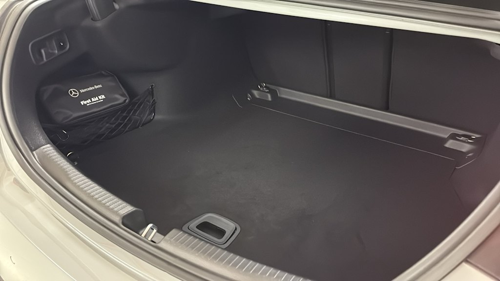 Thumbnail: 2025 Mercedes-Benz C-Class - 33