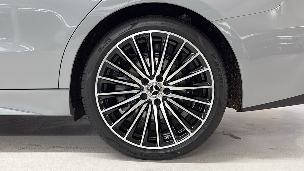 Thumbnail: 2025 Mercedes-Benz C-Class - 22