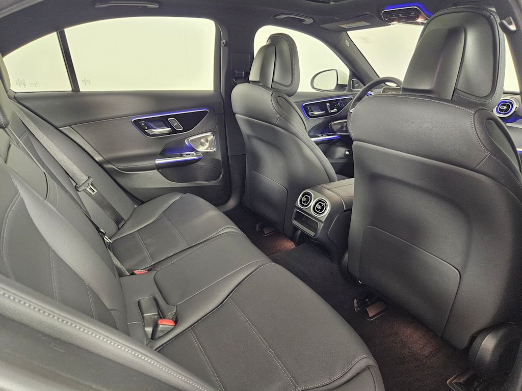 Thumbnail: 2025 Mercedes-Benz C-Class - 13