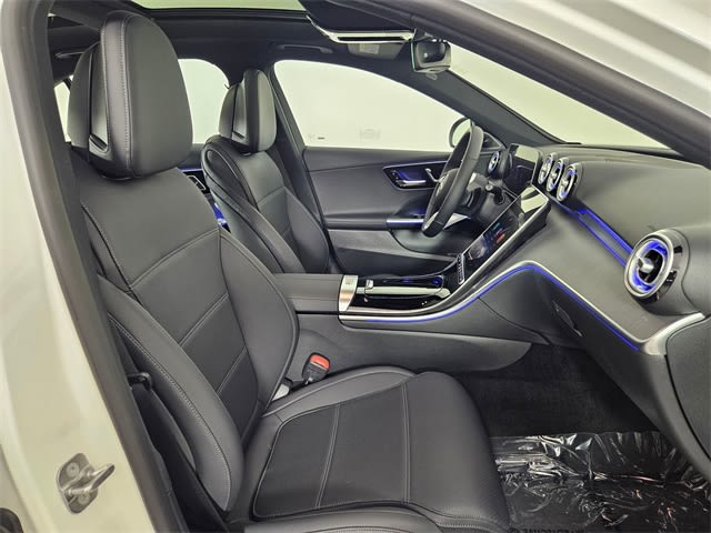 Thumbnail: 2025 Mercedes-Benz C-Class - 31