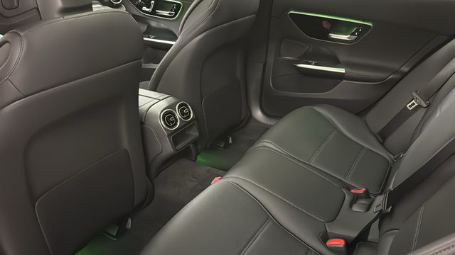 Thumbnail: 2026 Mercedes-Benz C-Class - 33