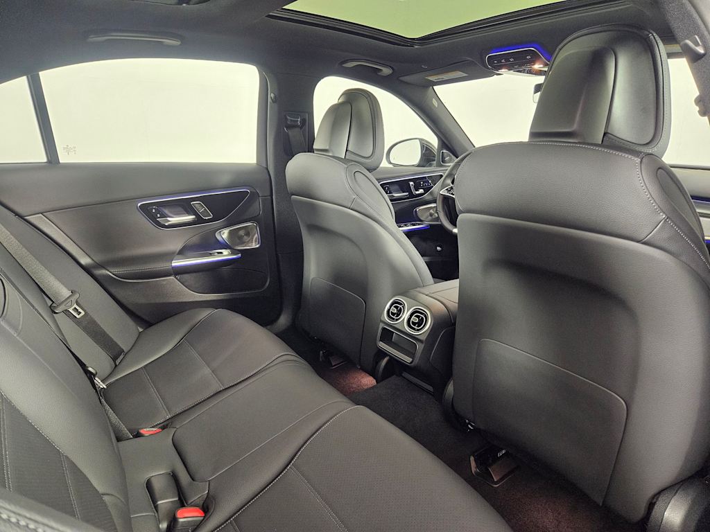2025 Mercedes-Benz C-Class C 300 13
