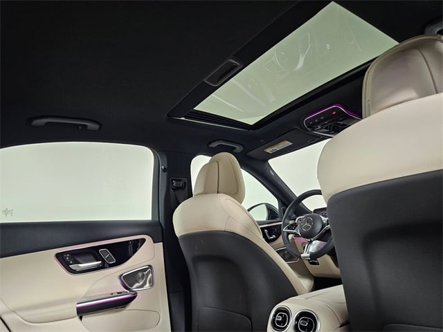 Thumbnail: 2025 Mercedes-Benz C-Class - 29