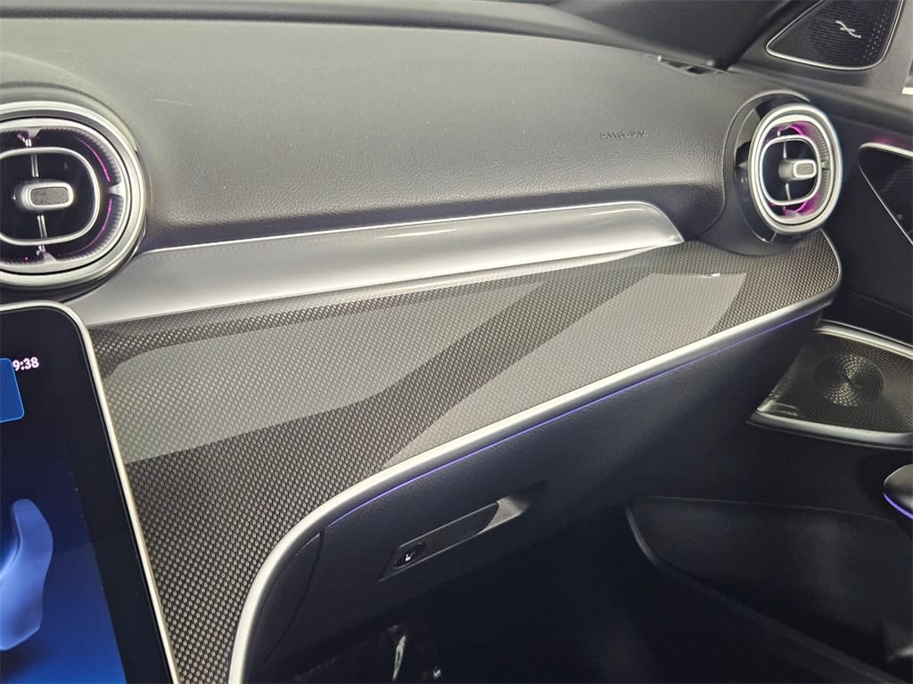 Thumbnail: 2025 Mercedes-Benz C-Class - 38