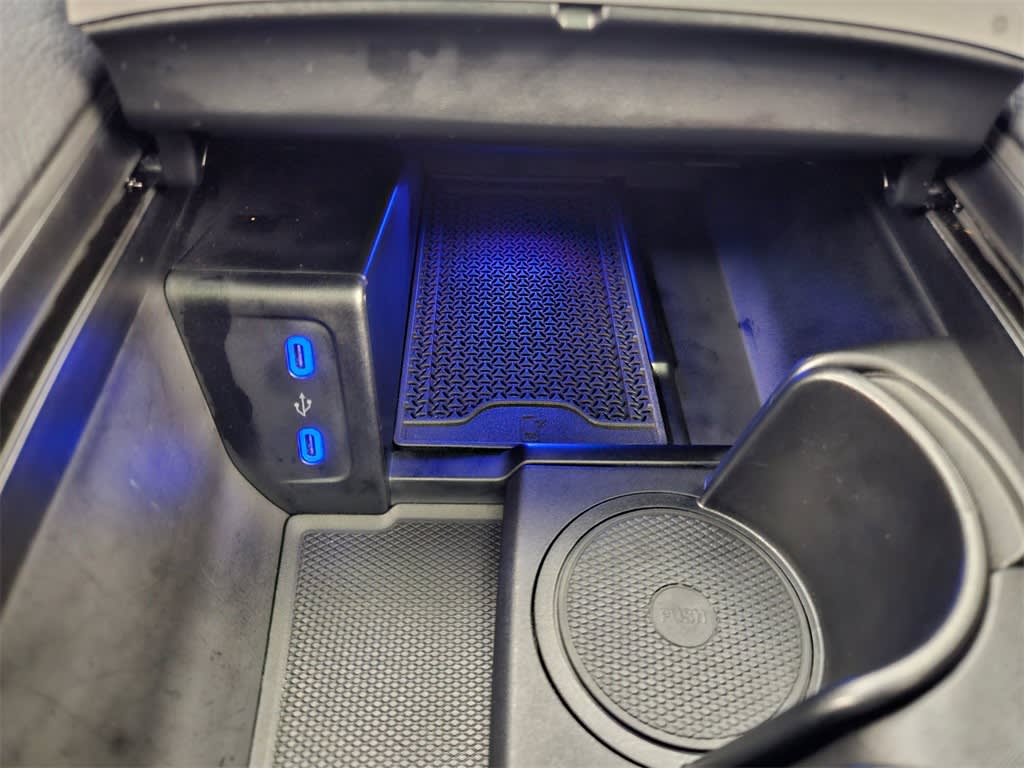 Thumbnail: 2024 Mercedes-Benz EQS - 16