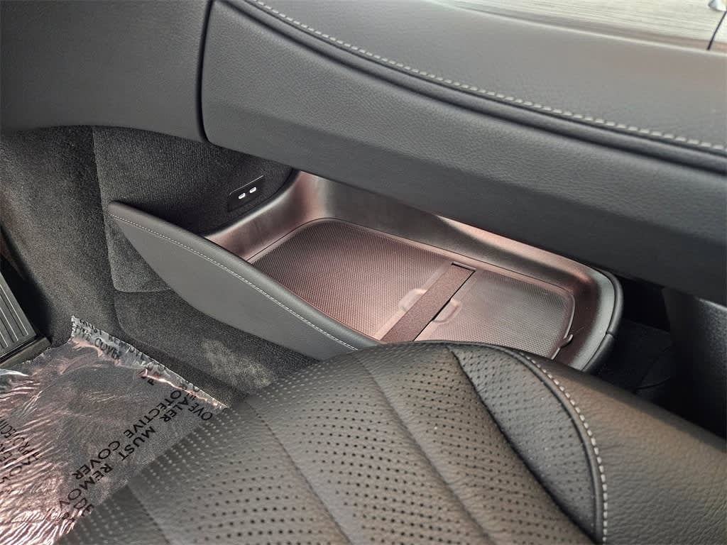 Thumbnail: 2024 Mercedes-Benz EQS - 43