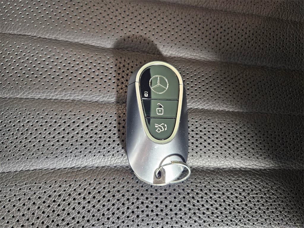 Thumbnail: 2024 Mercedes-Benz EQS - 17