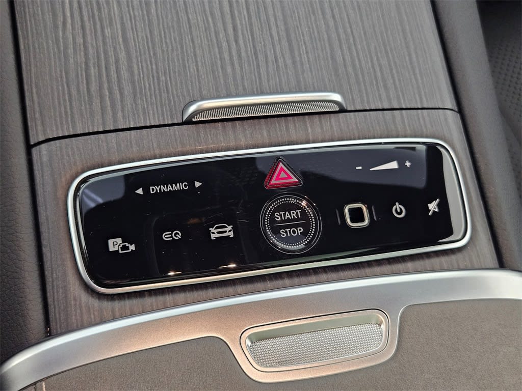 Thumbnail: 2024 Mercedes-Benz EQS - 42