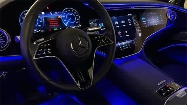 Thumbnail: 2024 Mercedes-Benz EQS - 13