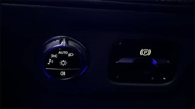 Thumbnail: 2024 Mercedes-Benz EQS - 22