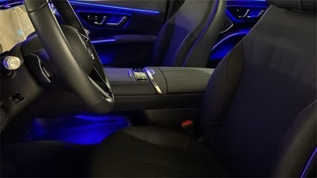 Thumbnail: 2024 Mercedes-Benz EQS - 24