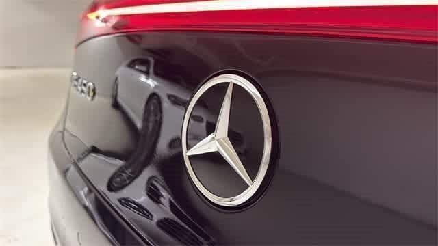 Thumbnail: 2024 Mercedes-Benz EQS - 7