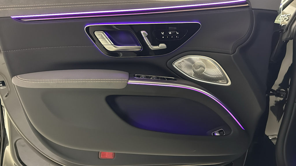 Thumbnail: 2025 Mercedes-Benz EQS - 21