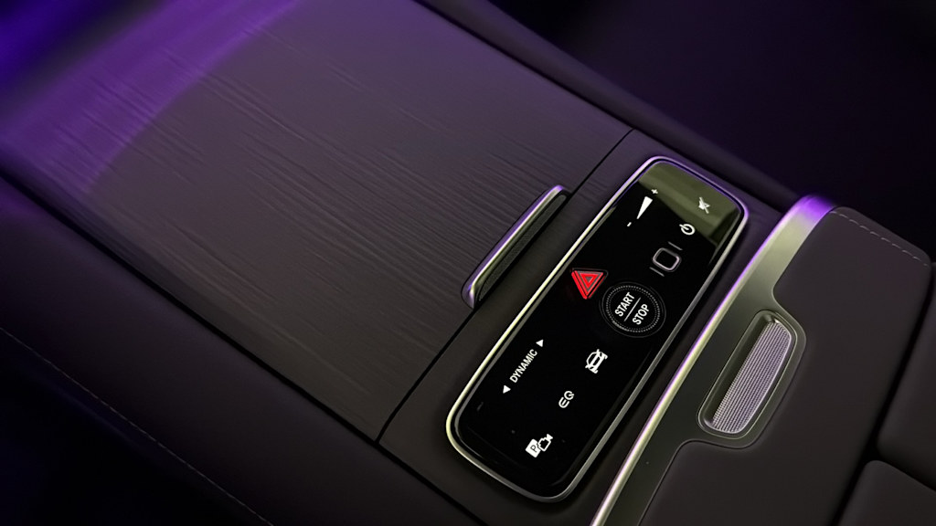 Thumbnail: 2025 Mercedes-Benz EQS - 27