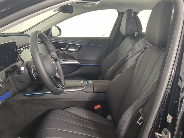 Thumbnail: 2025 Mercedes-Benz E-Class - 11