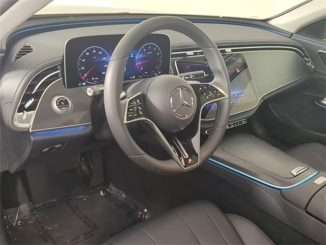 Thumbnail: 2025 Mercedes-Benz E-Class - 2