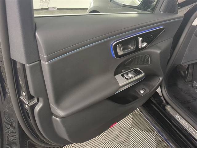 Thumbnail: 2025 Mercedes-Benz E-Class - 24