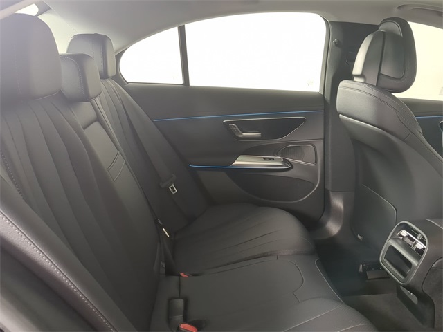 Thumbnail: 2025 Mercedes-Benz E-Class - 28