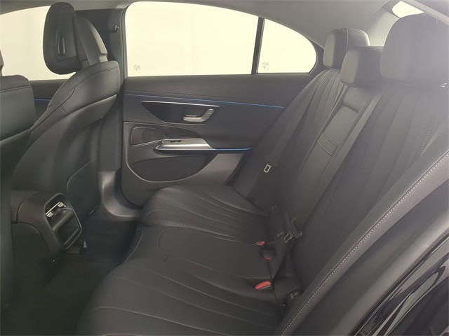 Thumbnail: 2025 Mercedes-Benz E-Class - 27