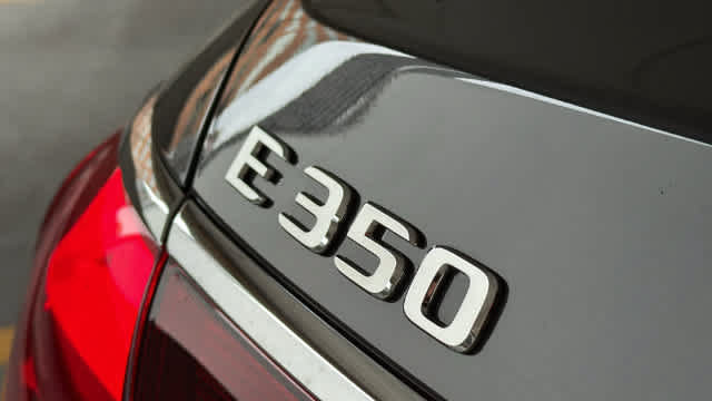 Thumbnail: 2026 Mercedes-Benz E-Class - 7