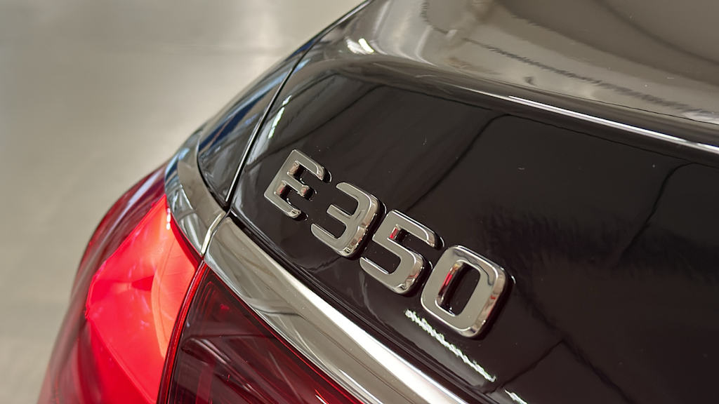 Thumbnail: 2026 Mercedes-Benz E-Class - 21