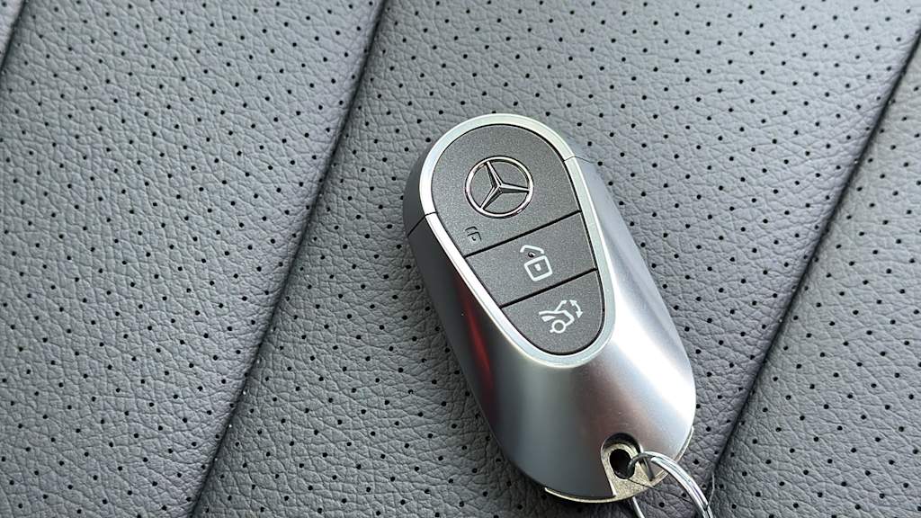 Thumbnail: 2026 Mercedes-Benz E-Class - 20