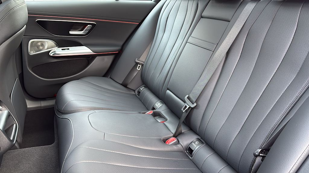Thumbnail: 2026 Mercedes-Benz E-Class - 32