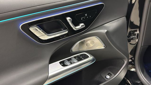 Thumbnail: 2026 Mercedes-Benz E-Class - 24