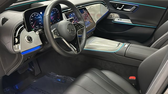 Thumbnail: 2026 Mercedes-Benz E-Class - 14