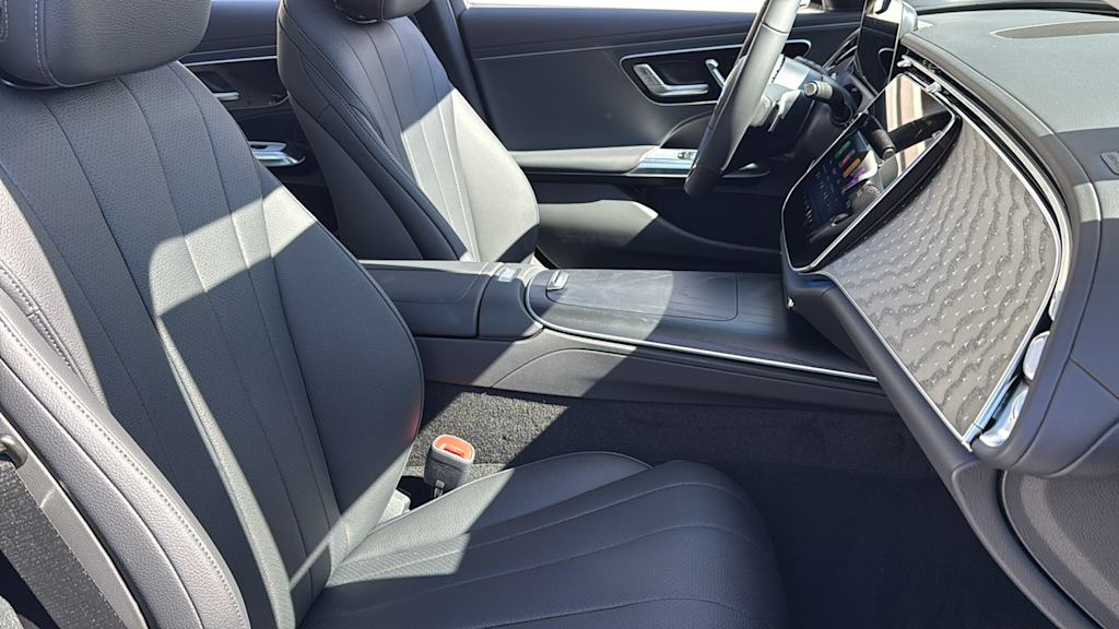 Thumbnail: 2026 Mercedes-Benz E-Class - 37