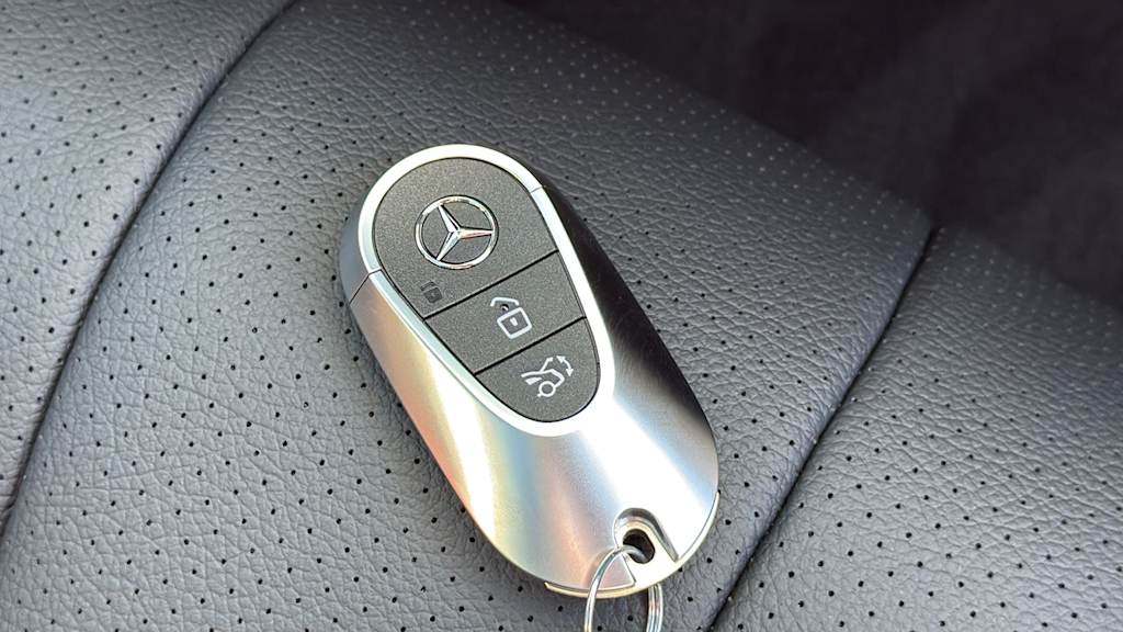 Thumbnail: 2026 Mercedes-Benz E-Class - 19
