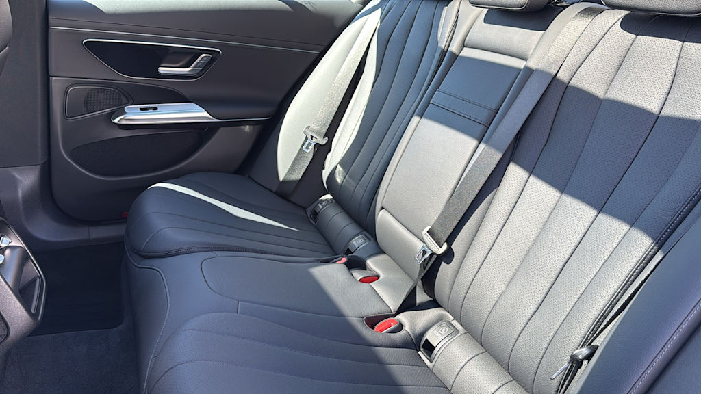 Thumbnail: 2026 Mercedes-Benz E-Class - 34