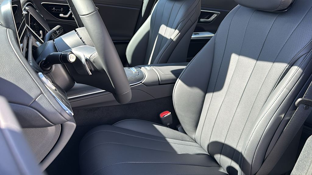 Thumbnail: 2026 Mercedes-Benz E-Class - 13