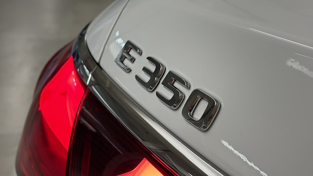 Thumbnail: 2026 Mercedes-Benz E-Class - 19