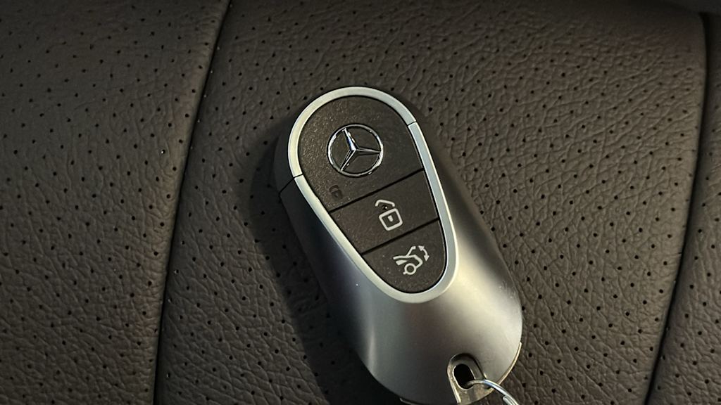 Thumbnail: 2026 Mercedes-Benz E-Class - 36
